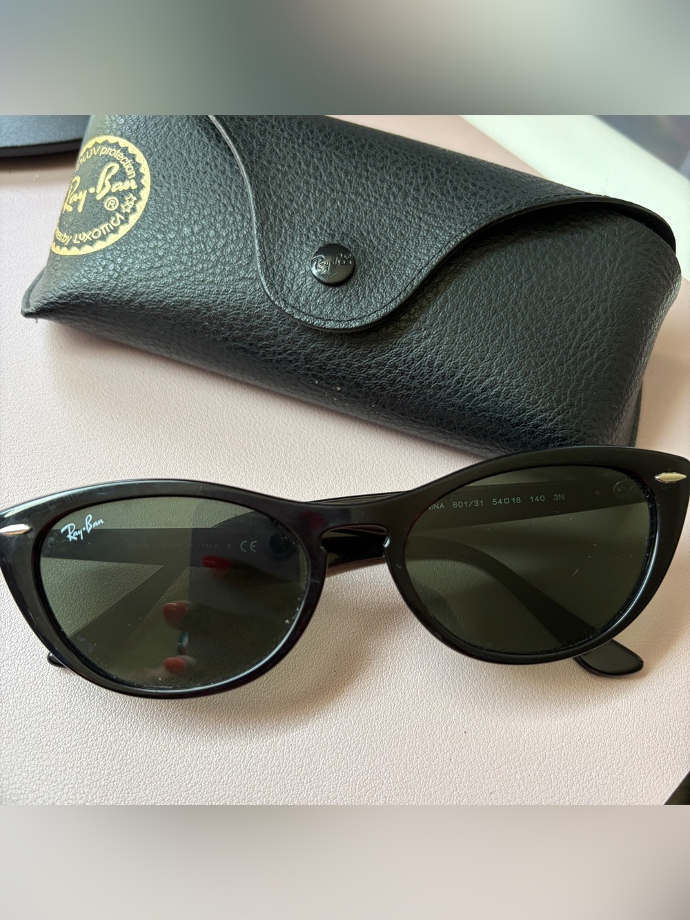 Ray-Ban Nina Black Cat Eye Sunglasses with Case